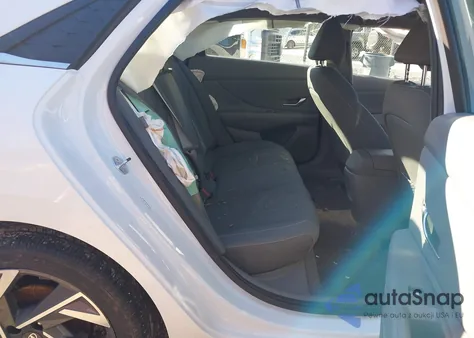 2025 Hyundai Elantra Sel Convenience z USA, uszkodzony, nr VIN KMHLS4DG3SU927152